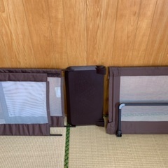 【中古】安全柵　ベビーゲート　140㎝〜180㎝　おくだけとおせんぼ(Lサイズ)の画像