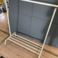 IKEA バンガーラックの画像