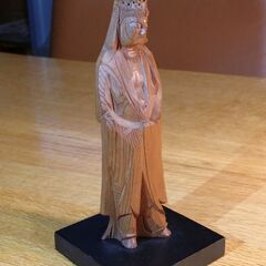 飛騨高山 一位一刀彫の観音様 アンティークの画像