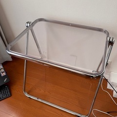 クリアテーブル、クリアチェアー
の画像