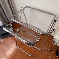 クリアテーブル、クリアチェアー
の画像