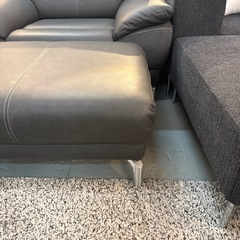 東京インテリア　1人掛けソファ　オットマン付きの画像