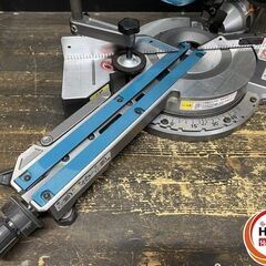 【久留米】【引き取り限定】【中古品】makita マキタ LS008GZ 充電式スライドマルノコ 40Vmax用 刃物外径:190mm ノコ刃左右両傾斜 ※本体のみ(バッテリ別売)の画像