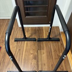 STEADY　ディップススタンドの画像