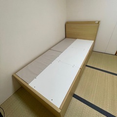 ニトリ　収納付きシングルベッド　の画像