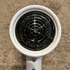 ドライヤー　ホワイト　白　ZDFERの画像