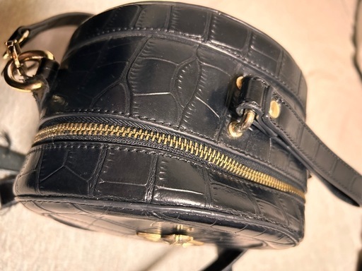 ヴィヴィアンショルダーバック