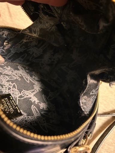 ヴィヴィアンショルダーバック