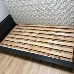 美品 セミダブルベッド マットレス付き フランスベッド    の画像