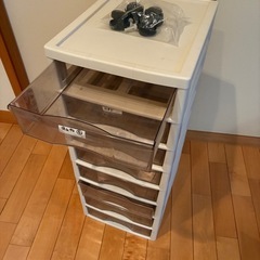 レターケース　大・移動ローラー付きの画像