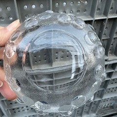 さくらんぼ 花弁模様の皿の画像