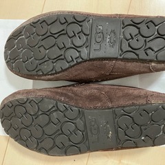 UGG アグ　メンズ　スリッポン   の画像