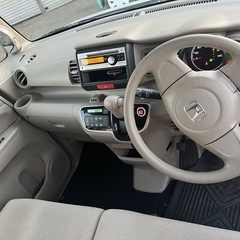 ホンダNBoxの画像