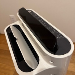 【説明書あり】SHARP 空気清浄機 タワー型 KC-H50-W 2020年製の画像
