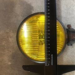 フォグランプ黄色の画像