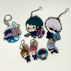 呪術廻戦グッズセットの画像