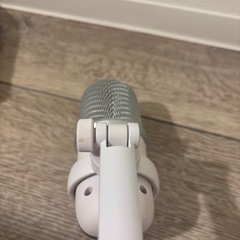 HyperX SoloCast - USB Microphone (White)の画像