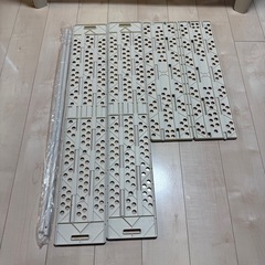 アップリカ　ココネルエアープラス　ベージュ　ベビーベッドの画像