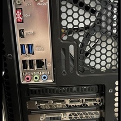 早い者勝ち！ゲーミングPC&CPUスタンド デスクトップPCの画像