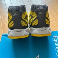 新品未使用。Columbiaのランニングシューズの画像