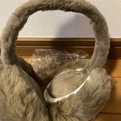 キウイブラザーズ 耳当ての画像