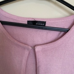 紫色のカーディガンの画像