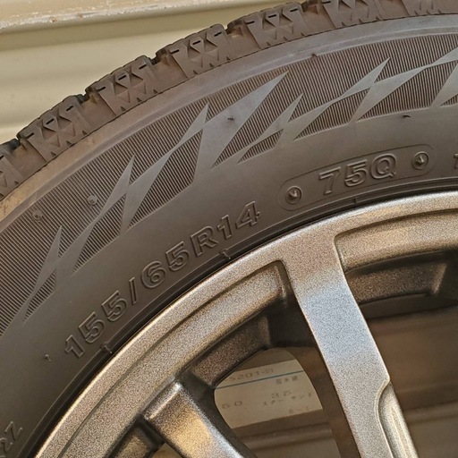（お取引中）軽自動車用　155/65R14　ブリザック　スタッドレスタイヤ　2021年製