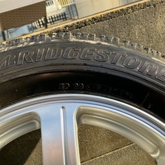タイヤ（アルミホイール付）の画像