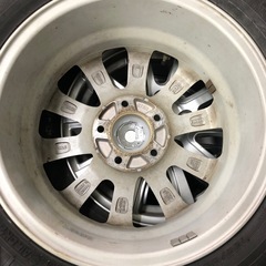 195/65/R15スタッドレスタイヤホイール付きの画像