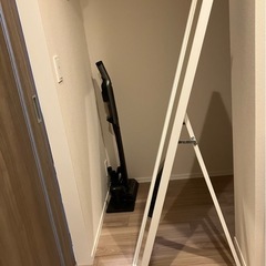 IKEA 姿見ミラー（FLAKNAN）全身鏡／使用半年／1,000円の画像