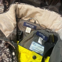 キッズ　スキーウェア　140cmの画像