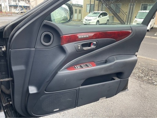 LS460
