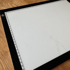 GAOMON B4サイズトレース台 無階段調光 5mm軽量極薄LEDライトボックス-GB4の画像