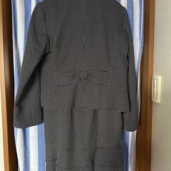 フォーマルスーツ　2着セット
の画像