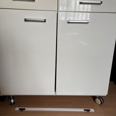 値下げ中‼️キャビネット　収納棚　キッチン棚の画像