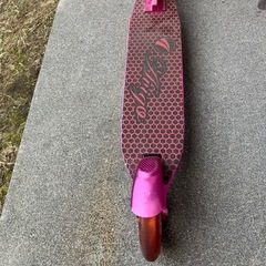 子供用　キックボードの画像