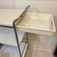 キッチンワゴン　引き出し付きスチール棚　の画像