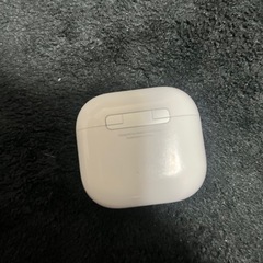 AirPods第4世代の画像