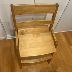 デスクチェアーの画像