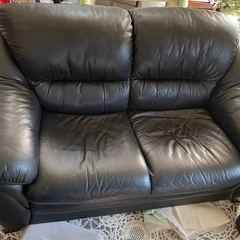 【引渡し限定】IDC大塚家具購入　ソファ 3人掛け＋2人掛けセット 1/3まで引き取り限定の画像