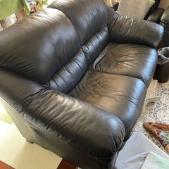 【引渡し限定】IDC大塚家具購入　ソファ 3人掛け＋2人掛けセット 1/3まで引き取り限定の画像