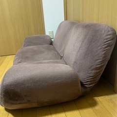 【中古】ニトリ現行モデル 1〜2人用 肘付きローソファの画像