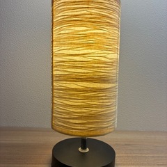 【定価3,990円】ニトリ　テーブルランプの画像