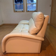 本革3人掛けソファーの画像