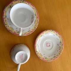 ハローキティのティーカップセット！新品未使用品の画像