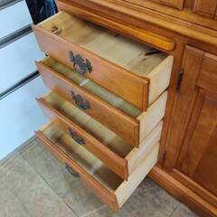 【愛品倶楽部柏店】ダニエル DANIEL チャイナキャビネット 幅150cm 横浜クラシック家具の画像