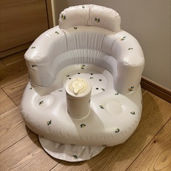 ベビーチェアの画像