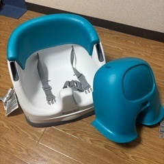 ingenuity インジェニュイティ　ベビーチェア　テーブル付きの画像