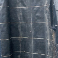 【完了
】防草シート　約2m幅　長さ不明　画像でご確認ください。の画像