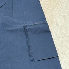 UNIQLOズボン140cm、キッズ長袖カットソー130㎝、HEATECH130cm x2枚の画像